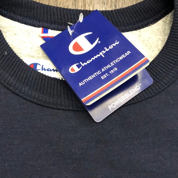 Champion crewneck - Picture 2 of 3